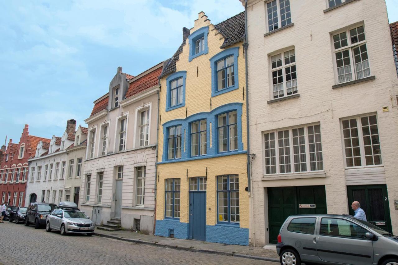 Cosy House Near Market 브뤼헤 외부 사진